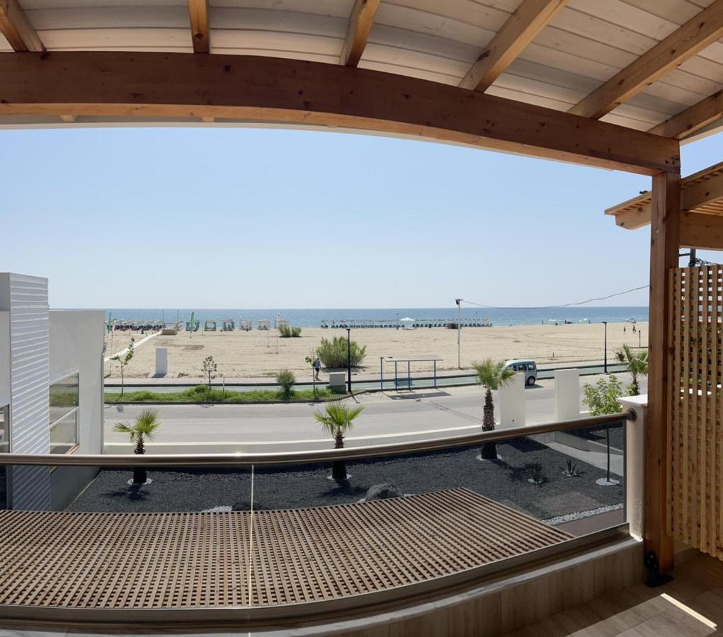 Del Rey Hotel ปาราเลียกาเตอรีนิส ภายนอก รูปภาพ
